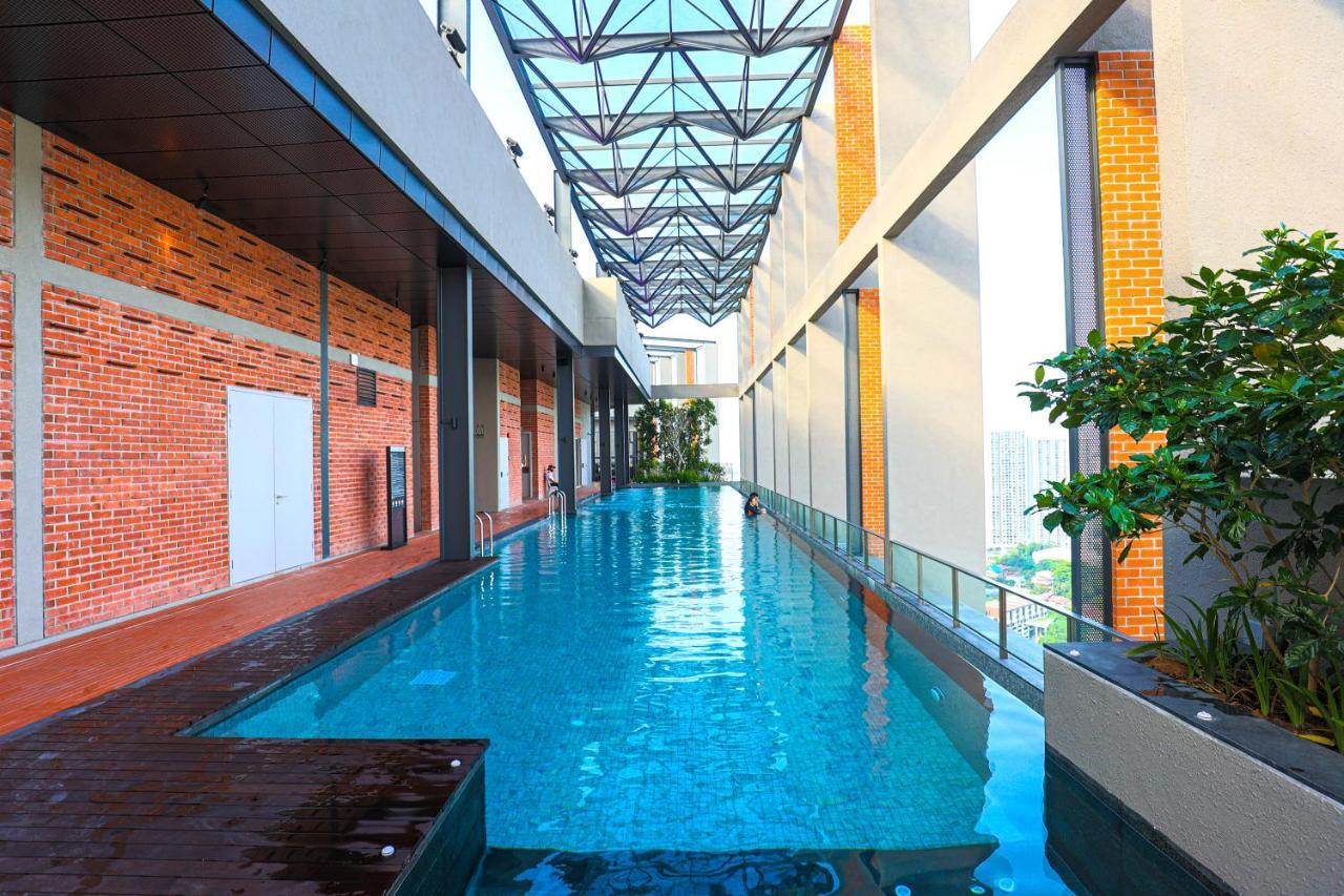 New # Midvalley Millerz Square Kl Klcc - Netflix N Wifi By Gomain Apartment *